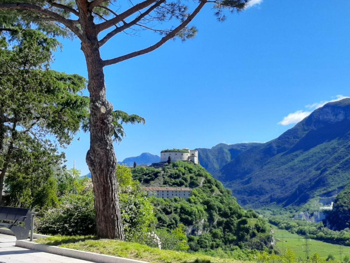 Appartamento Al Forte Rivoli Veronese Buitenkant foto